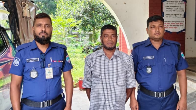 শার্শায় কৃষকলীগের সাধারণ সম্পাদক  মফিজুর গ্রেপ্তার