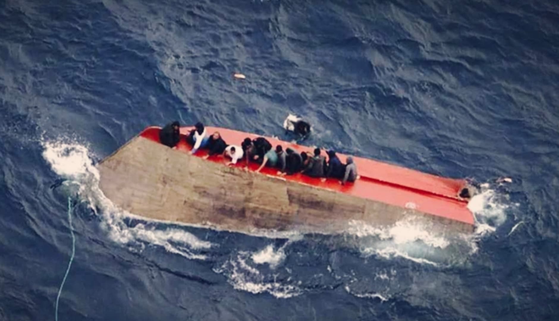 বাংলাদেশিসহ ১০৫ যাত্রী নিয়ে ভূমধ্যসাগরে নৌকাডুবি, নিখোঁজ অন্তত ৭০