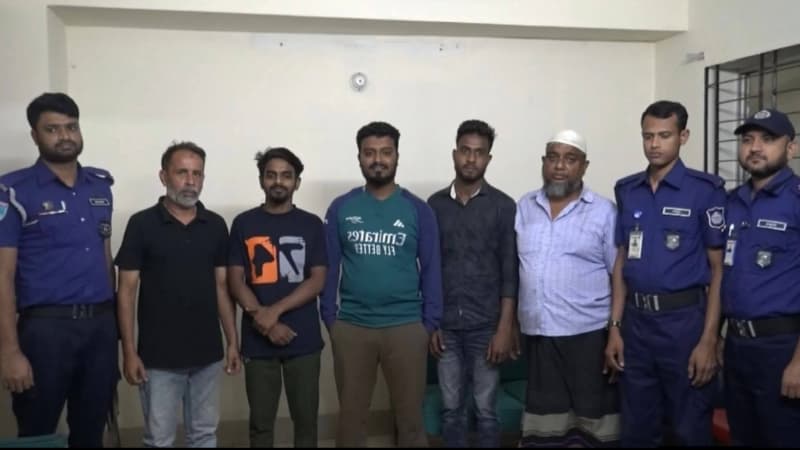 যশোরে যুবলীগের মিছিলের অভিযোগে পাঁচজন আটক, সন্ত্রাসবিরোধী আইনে মামলা