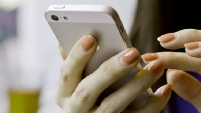 দেশের তরুণ-তরুণীদের মধ্যে ইন্টারনেট ব্যবহারের প্রবণতা দিন দিন বাড়ছে