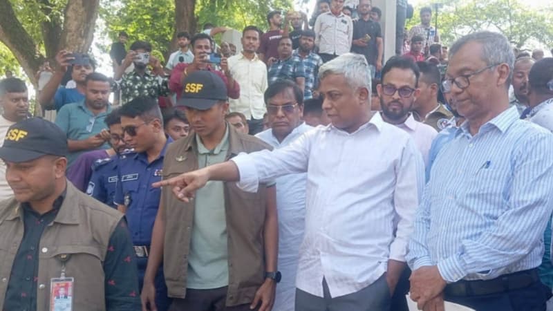 প্রধানমন্ত্রী তারেক রহমানের আগমন সামনে রেখে উলাশী ‘জিয়ার খাল’ পরিদর্শনে প্রতিমন্ত্রী অমিত