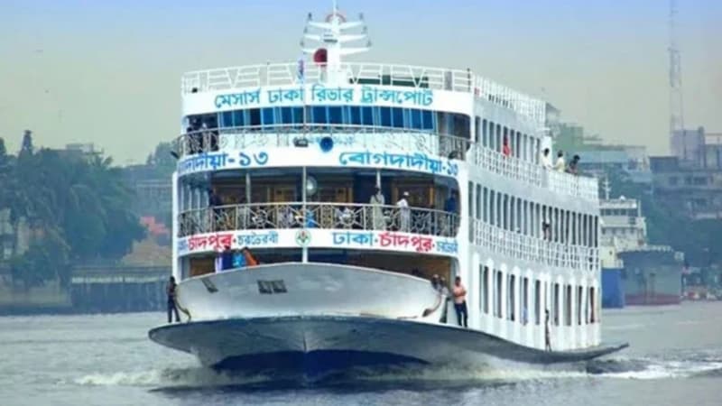 জ্বালানি তেলের দাম বাড়ার ধাক্কা বাসের পর লঞ্চে